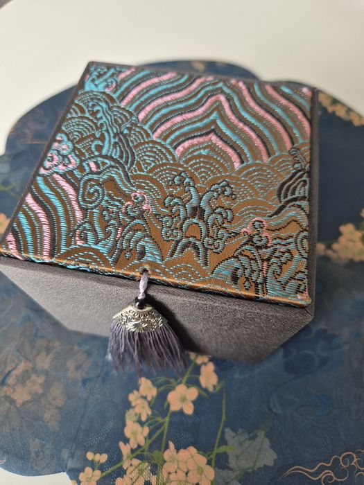 Чаша/піала в подарунковому упакуванні для чаю