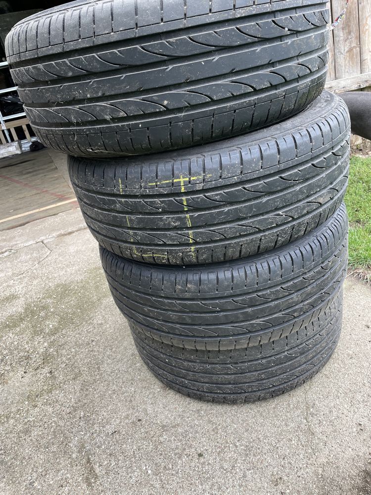Opony letnie 235/50 R18 2015r