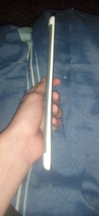 Планшет Huawei, под ремонт