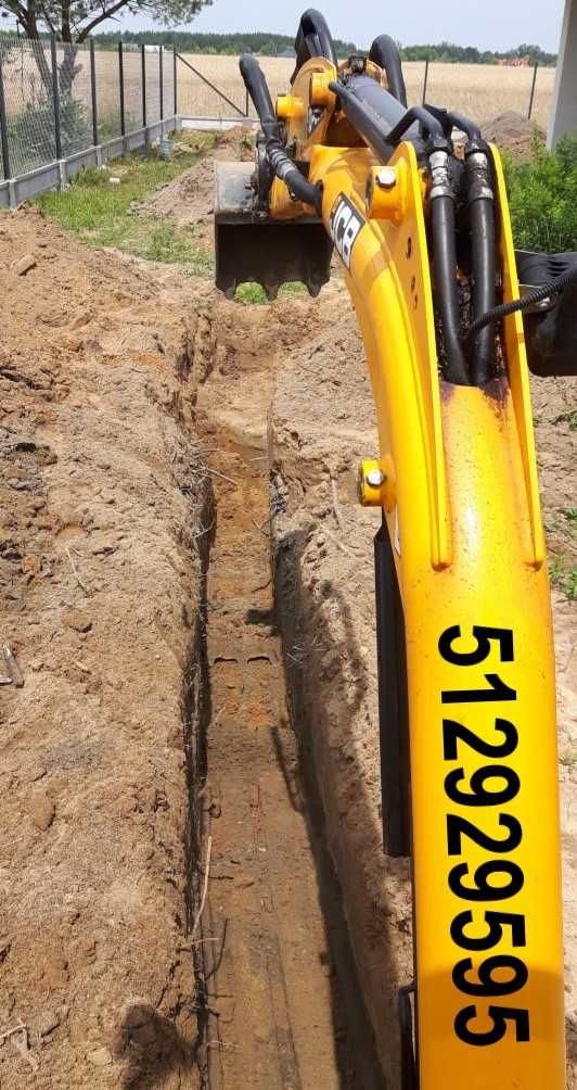 minikoparka JCB 8018 WYKOP kucie młotem hydraulicznym fundament