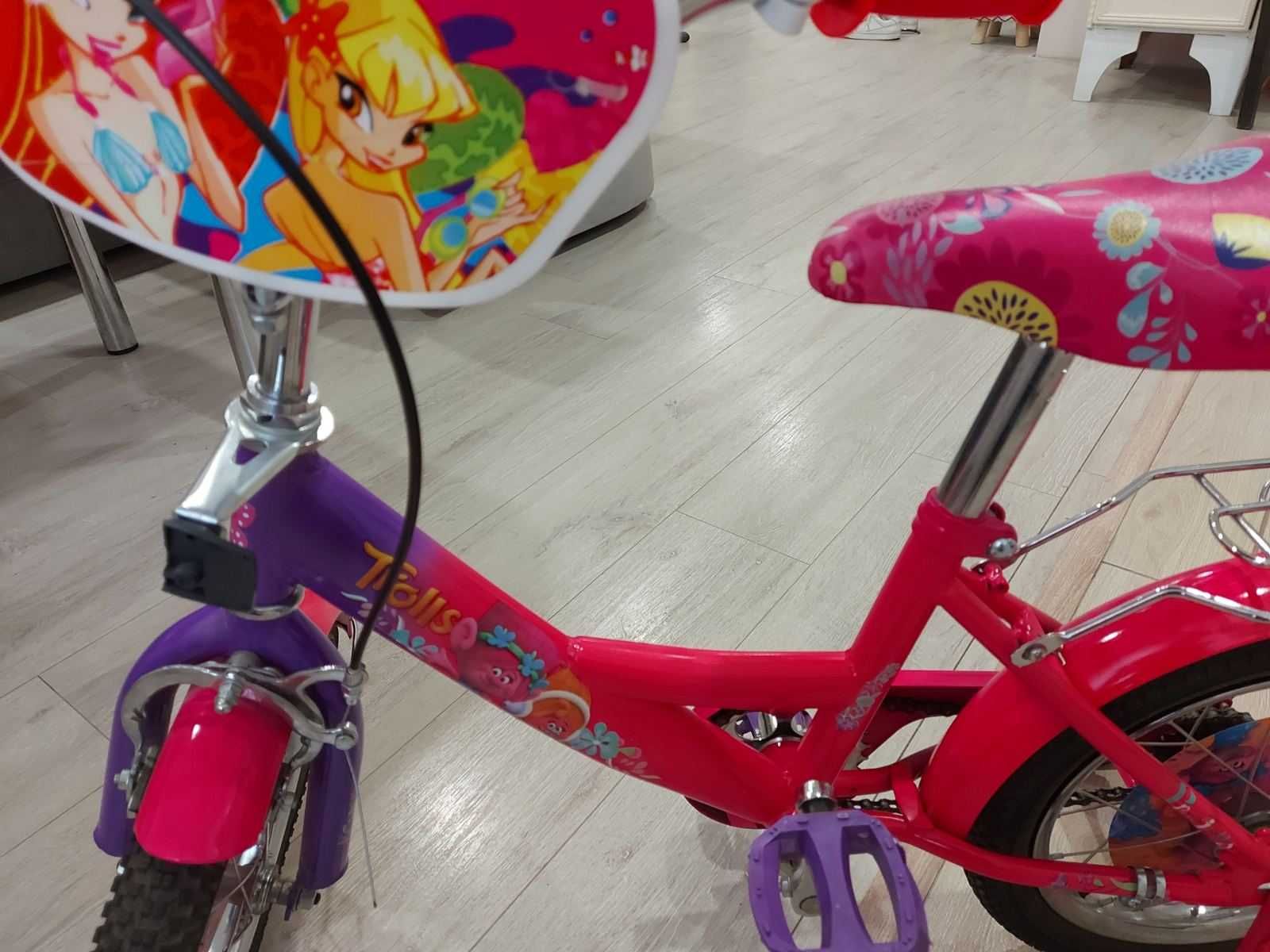 Велосипед дитячий  для дівчинки віком 4 - 5 роки.