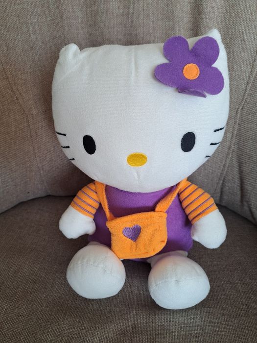 Hello Kitty maskotka 30 cm..Sanrio