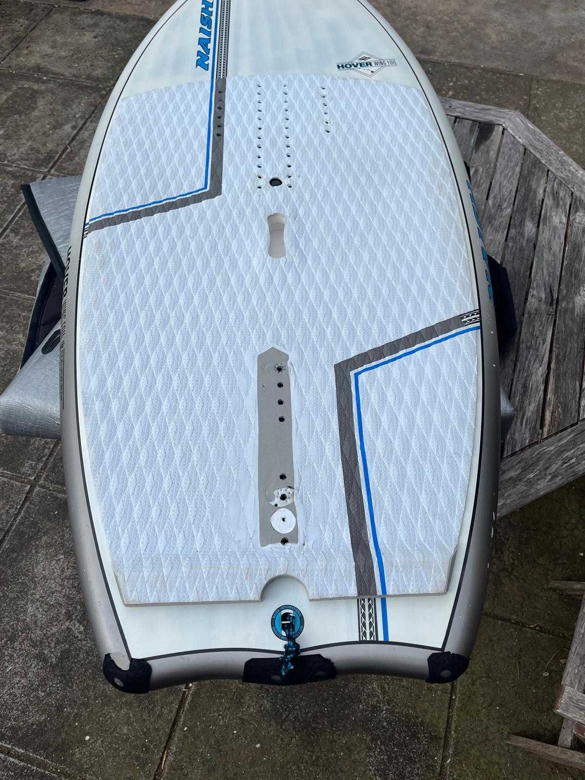 Prancha wing foil Naish Hover ultra carbon 85lts