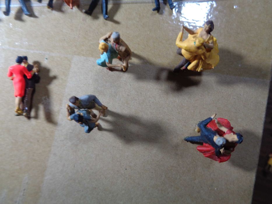 1:87 Preiser lote de Musicos e dançarinos