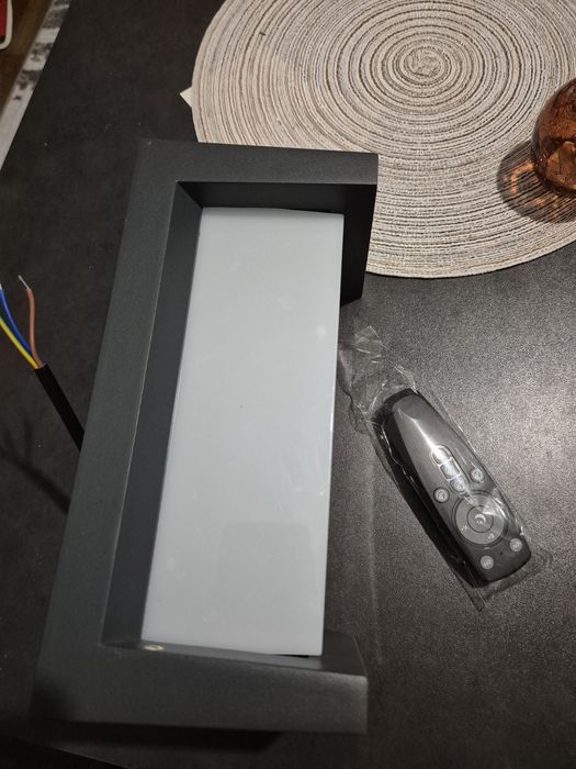 Lampa zewnętrzna instalacyjna Boyir