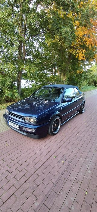 Sprzedam Vw Golfa 3 Cabrio. Stan bardzo dobry!