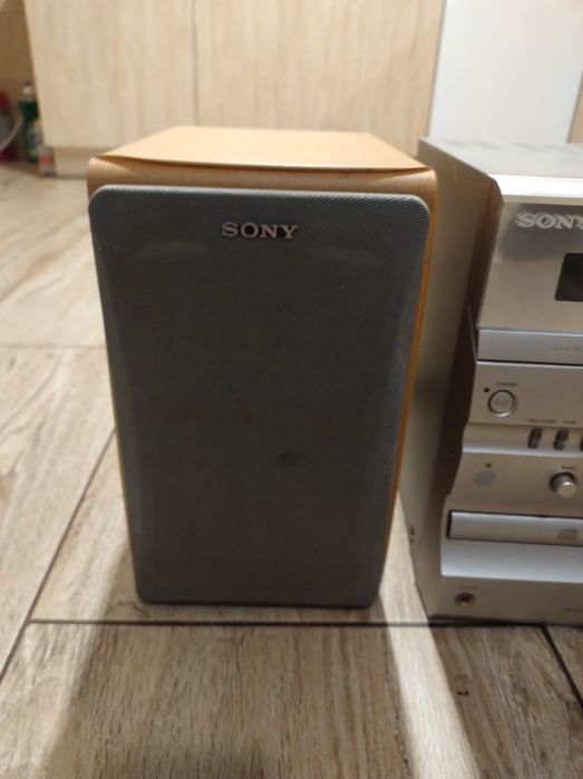 Wieża sony sprawna