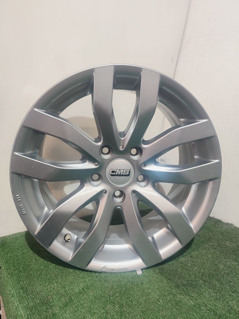 Felgi aluminiowe CMS 5x120 Et 37 17" 7.5J BMW
