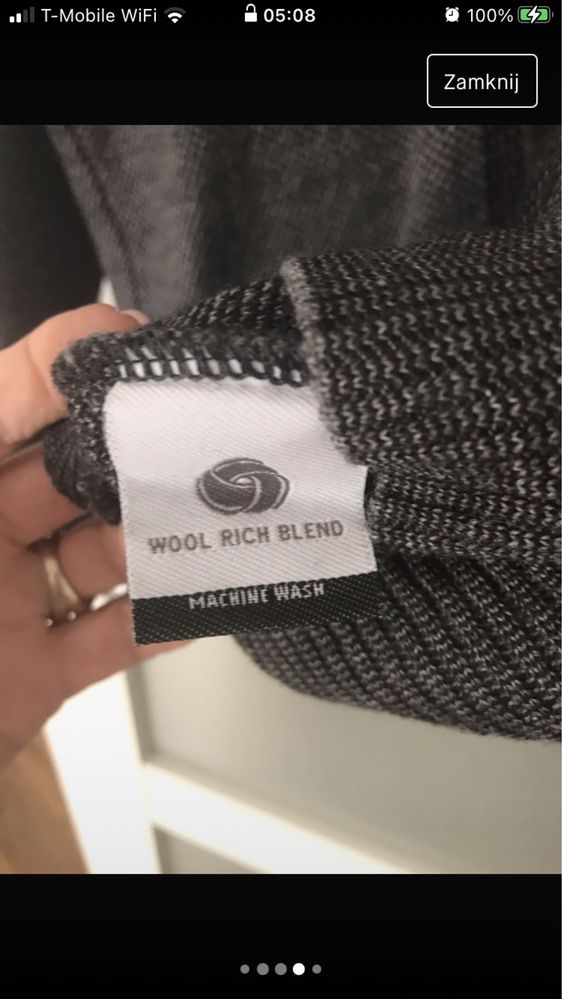 Piękny włoski sweter w serek XL - 50% wełny