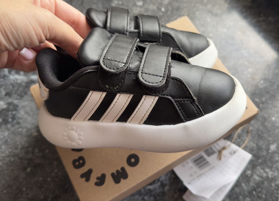 Кроссівки Adidas 24 розмір (15 см)