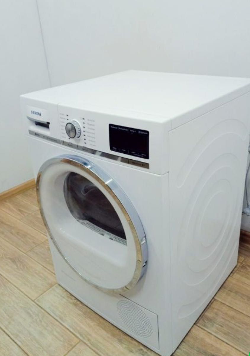 Сушильна машина Siemens IQ890