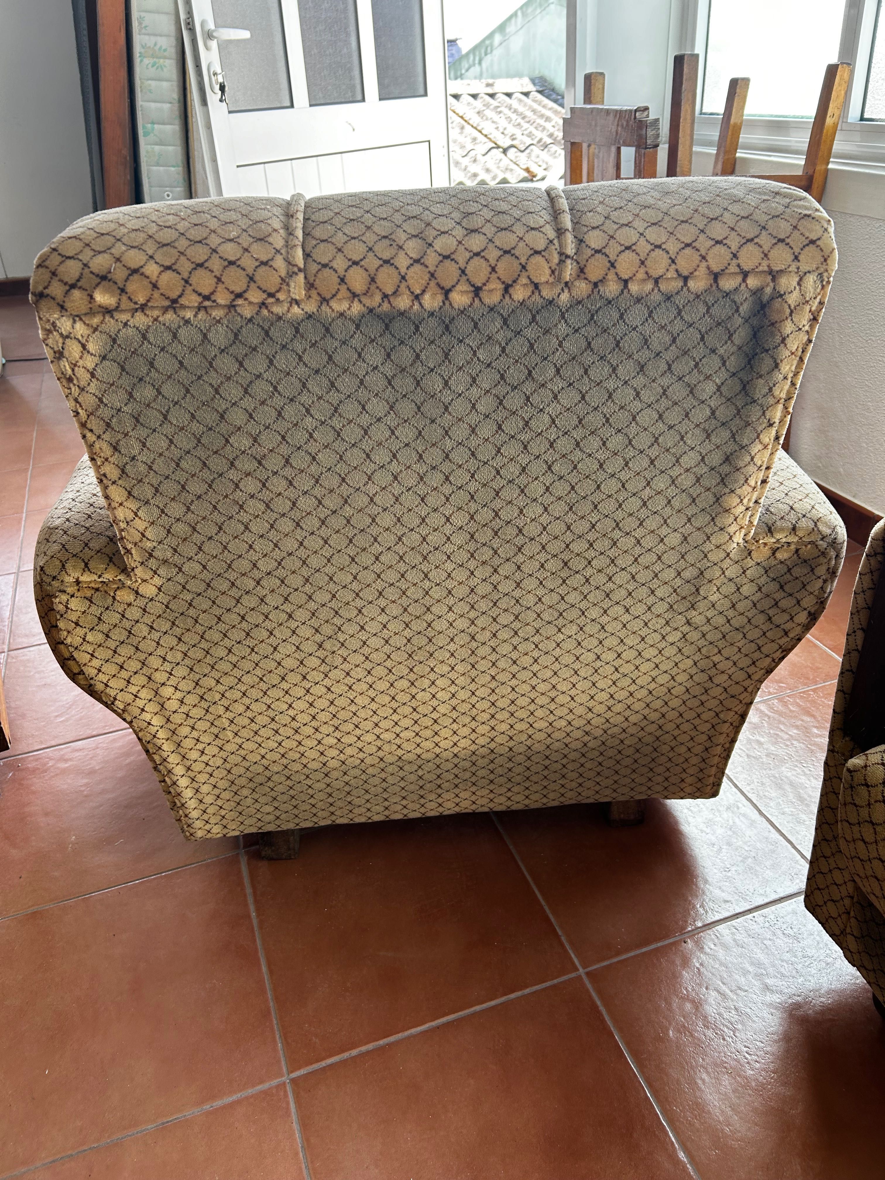 Cadeirões usados em bom estado a venda!!!