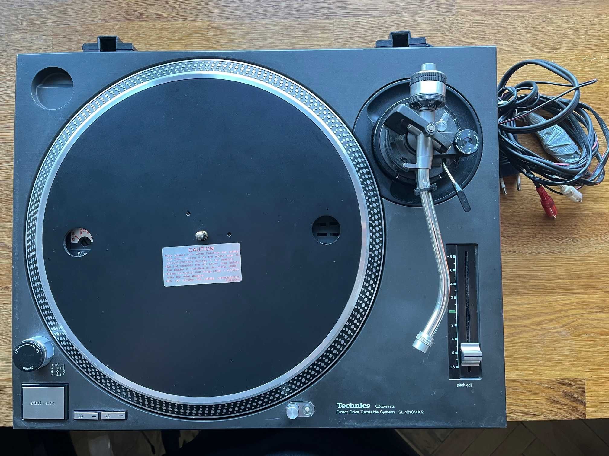 Gramofon Technics SL1210MK2 + Decksaver + ramię SL1200