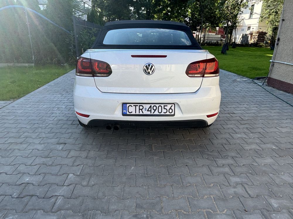 Vw cabrio  Highline  stan bdb  automat  biala perła
