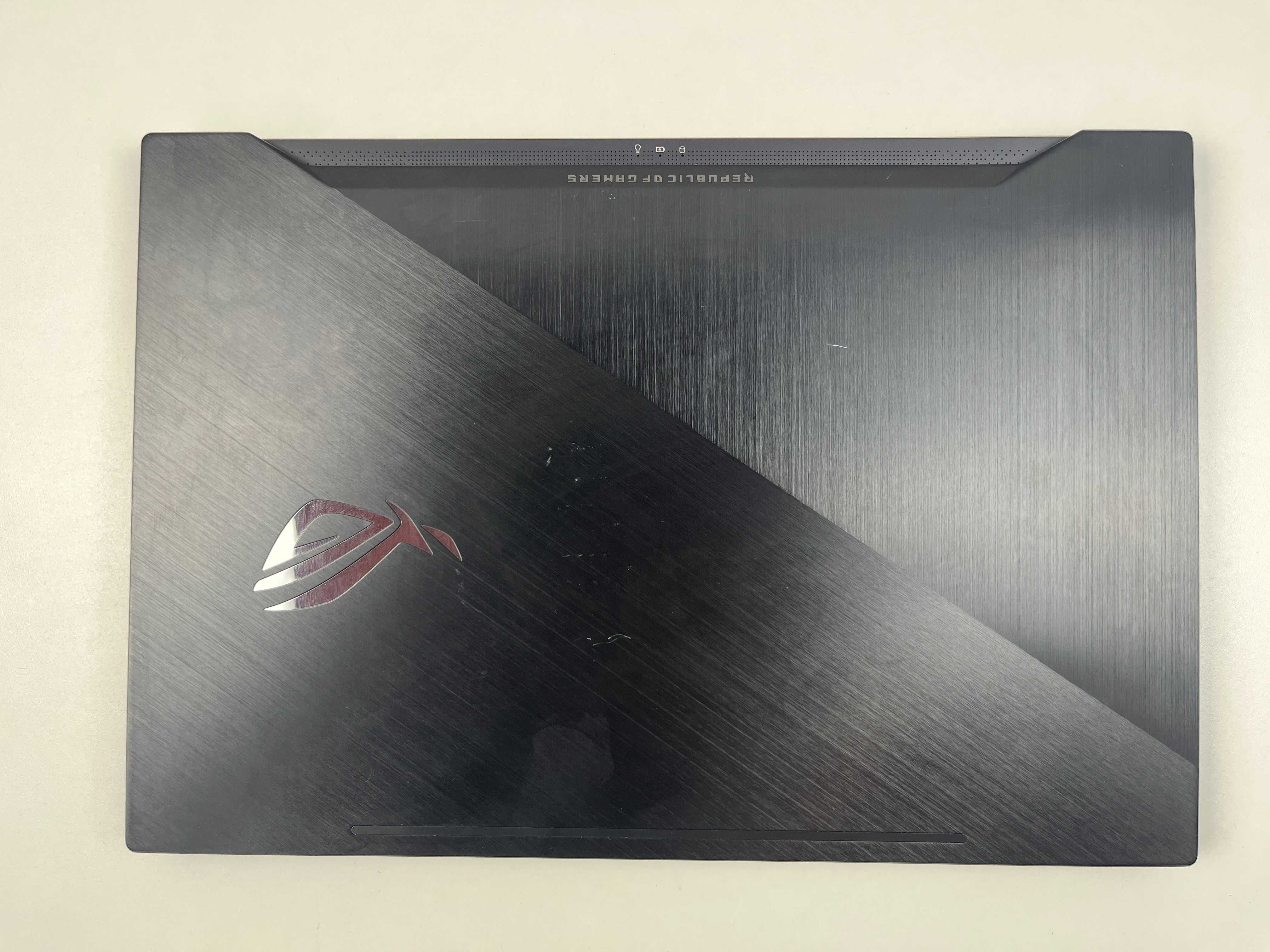 Ноутбук Asus ROG Zephyrus M GM501 144Гц i7-8750H 16GB GTX1070 512GB M2