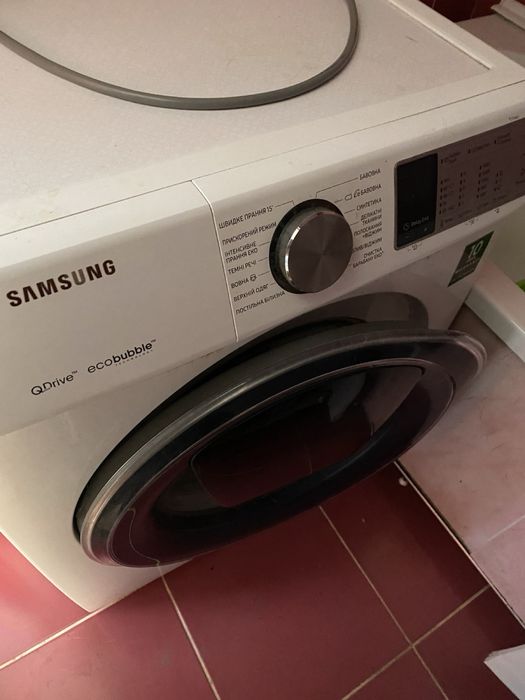 Продам стіральну машинку Samsung