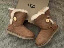 Угги женские, угі Ugg Bailey Button