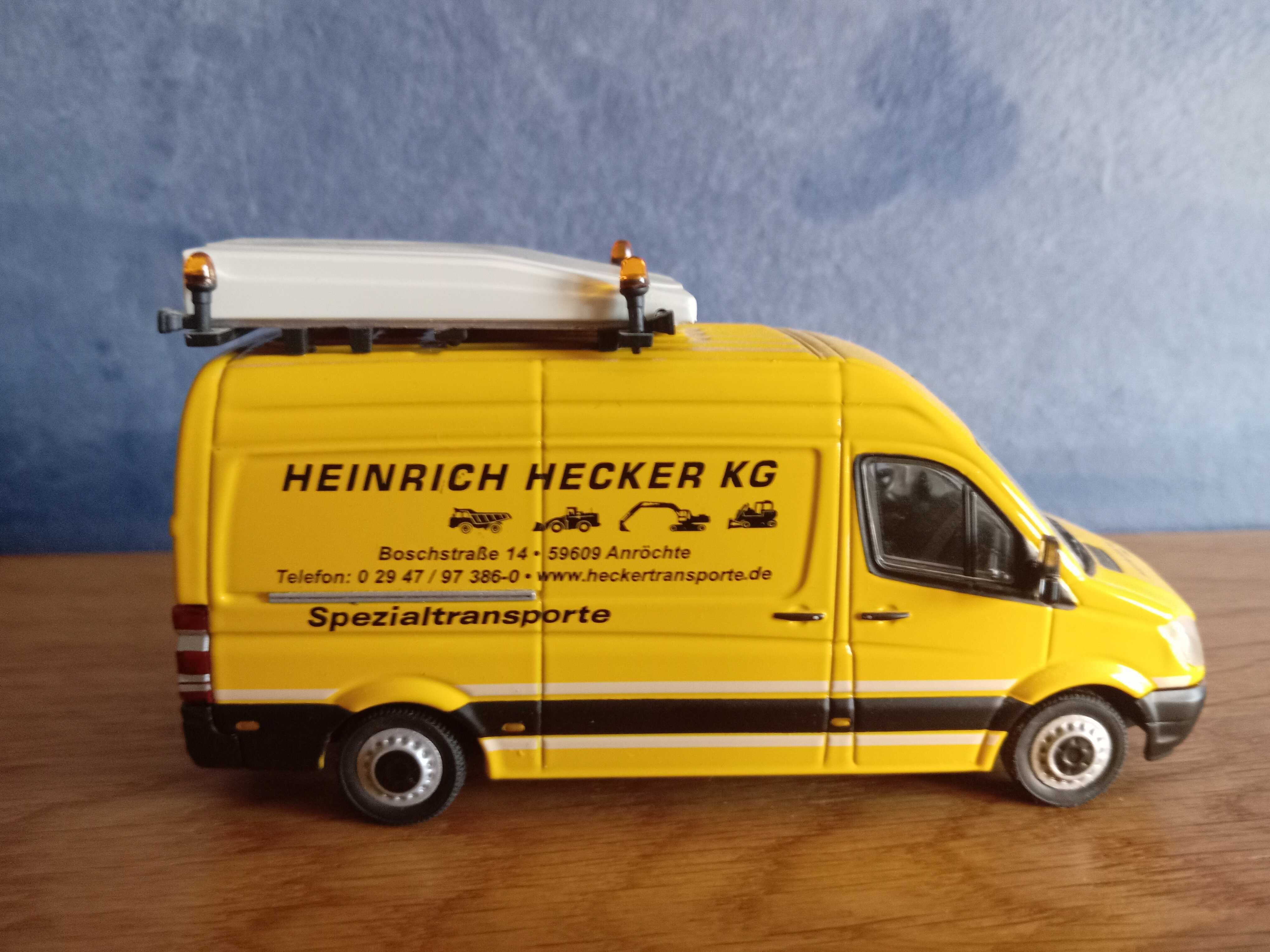 Model WSI 1:50 Heinrich Hecker KG Pilot BF-3 MB Sprinter