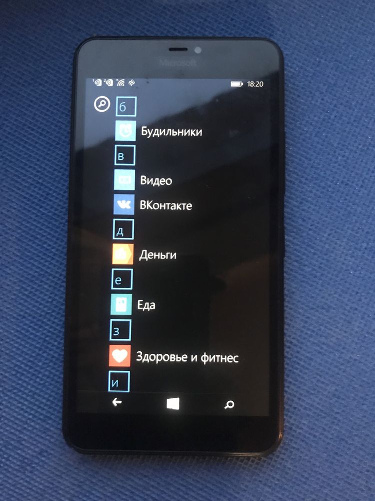 Мобильный телефон Microsoft Lumia 640 (Nokia)