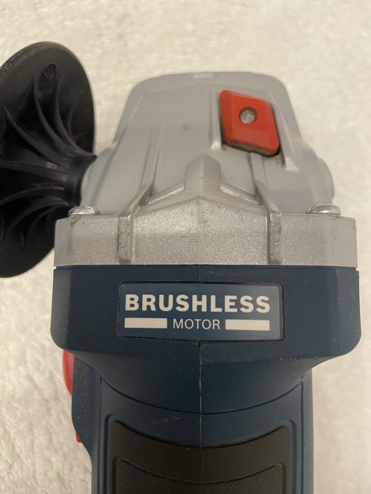 Szlifierka kątowa Bosch