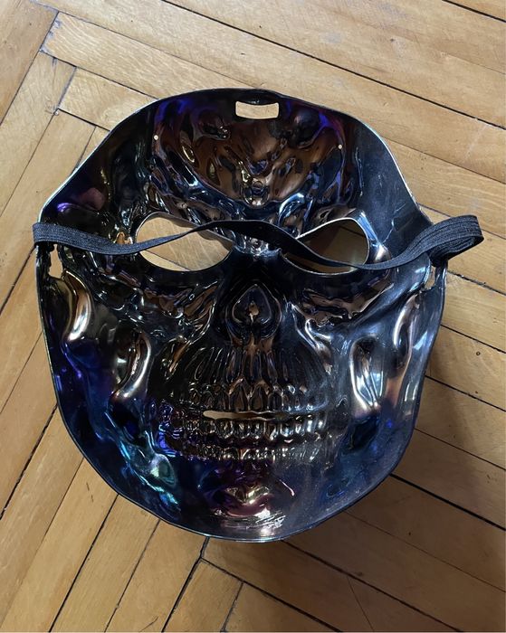 Маска карнавальная череп