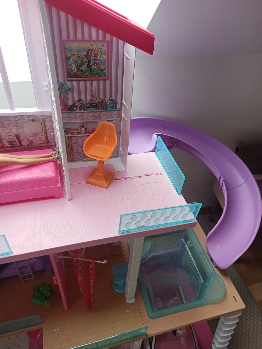 Domek Barbie + Auto Barbie + 2 lalki – Marzenie małej księżniczki