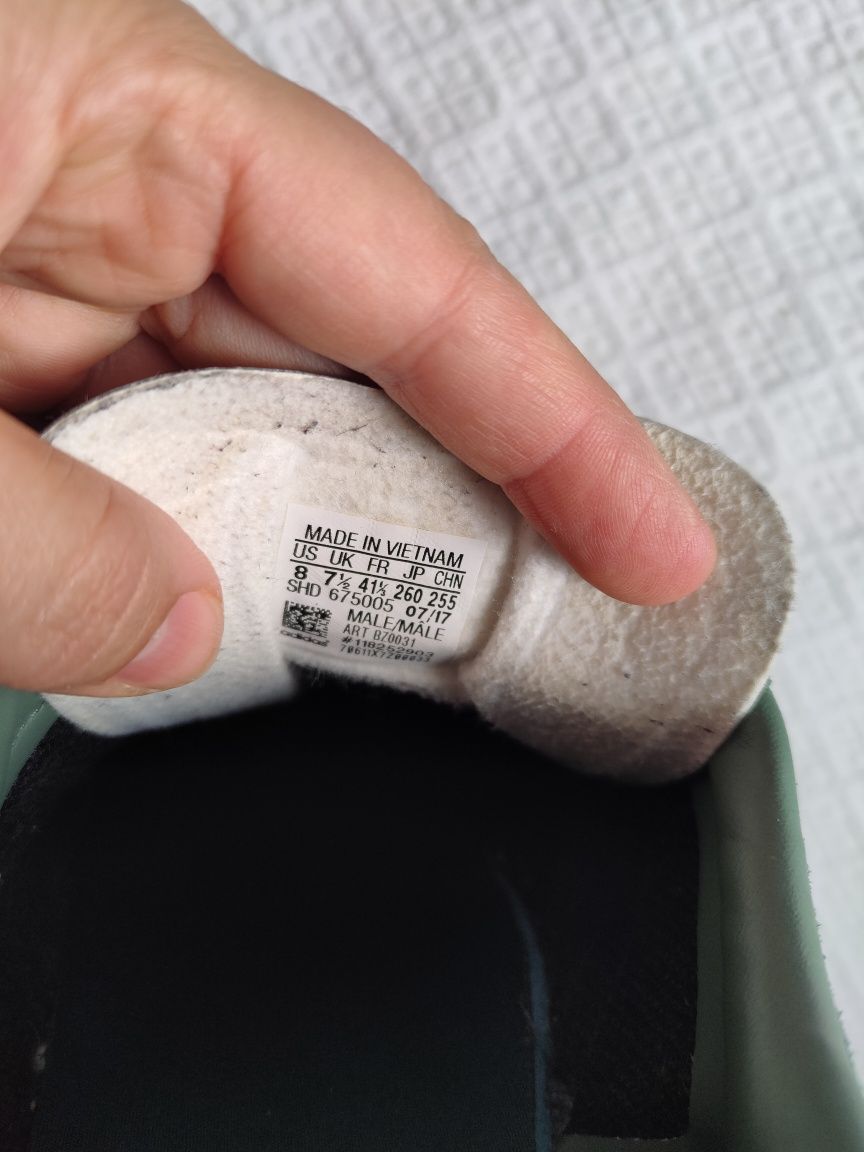 Tênis Adidas Gazele  41 1/3