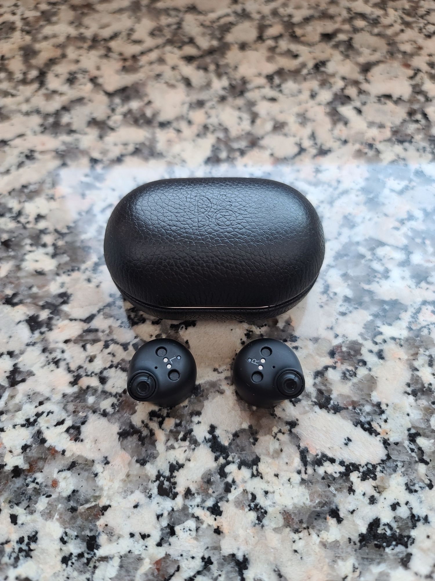 Bang & Olufsen Beoplay E8 3rd Generation