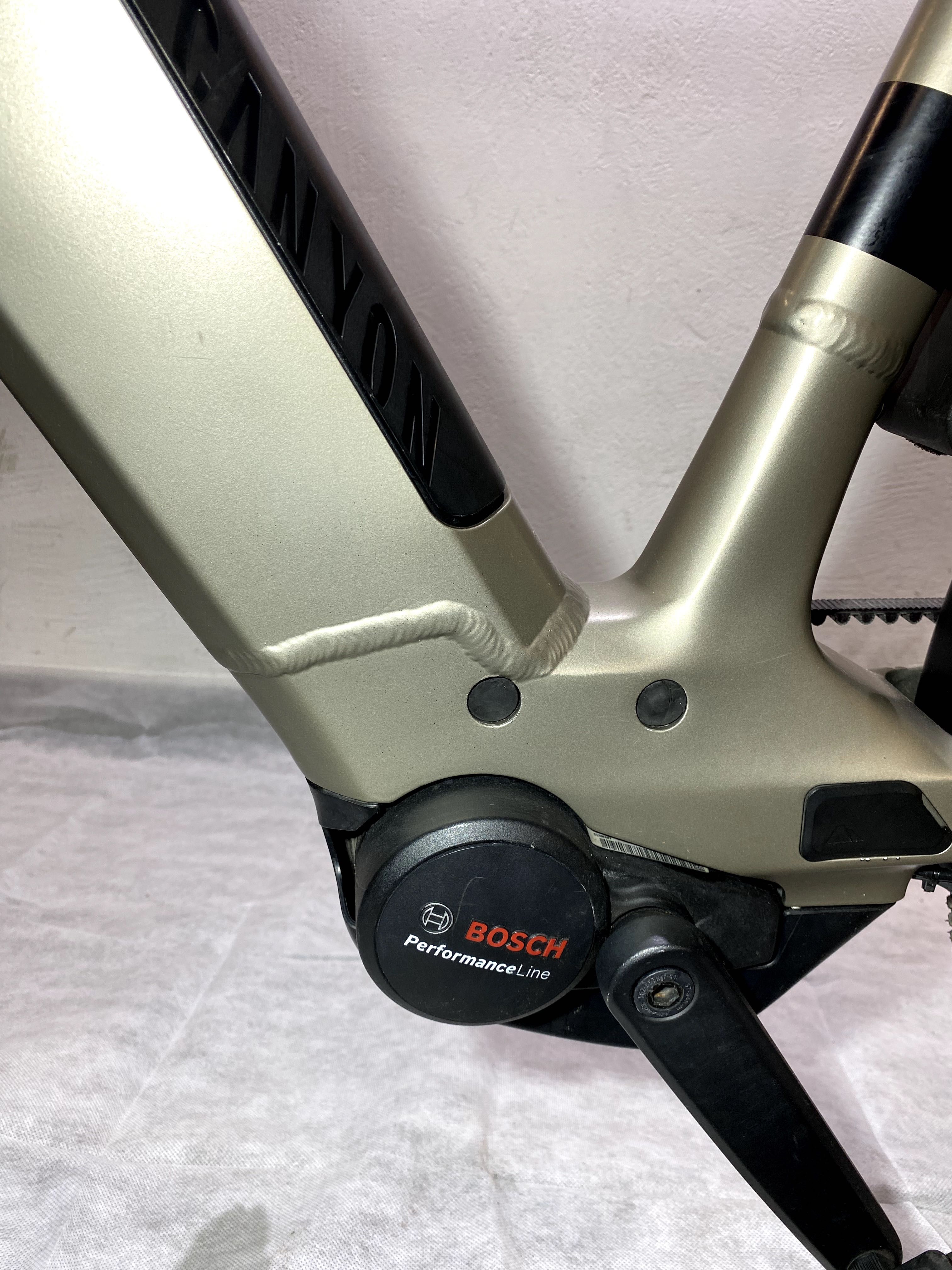 Canyon Precede: ON CF 7 ST, BOSCH Performance, Nuvinci, pasek-carbon.