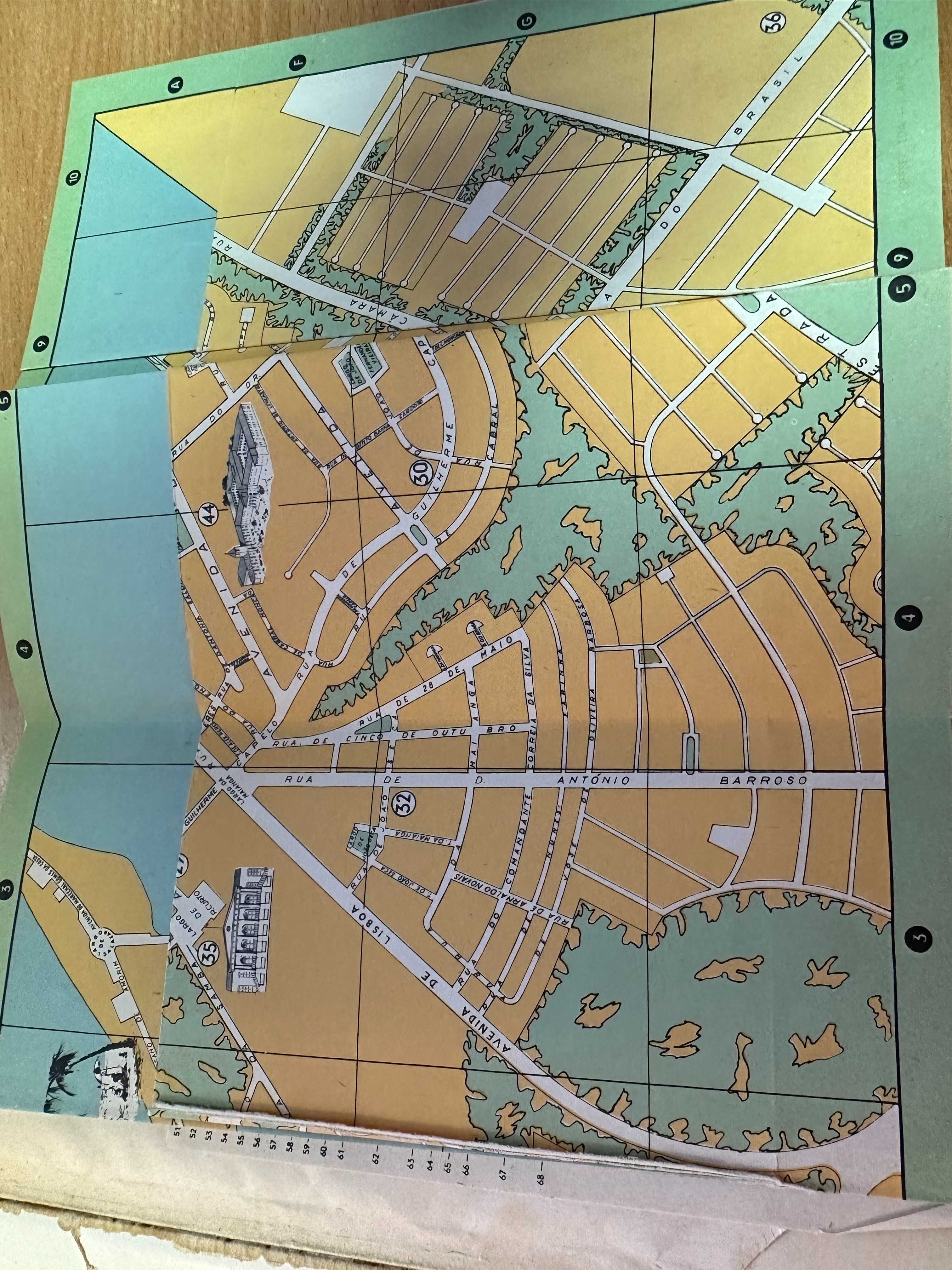 Luanda - ano de 1959 - edição trilíngue