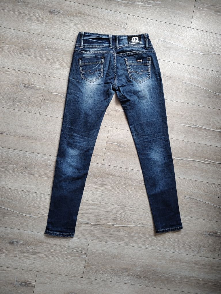 Damskie spodnie jeansowe r. M bawelna