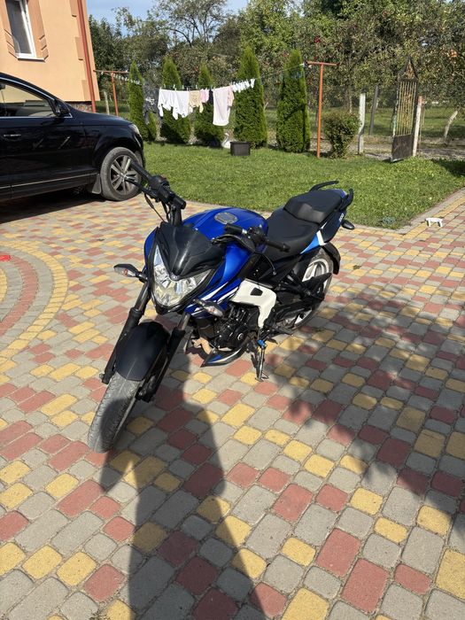 Bajaj pulsar ns 200