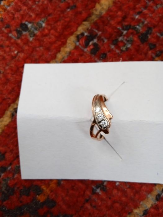 Золота каблучка.  Проба 585.