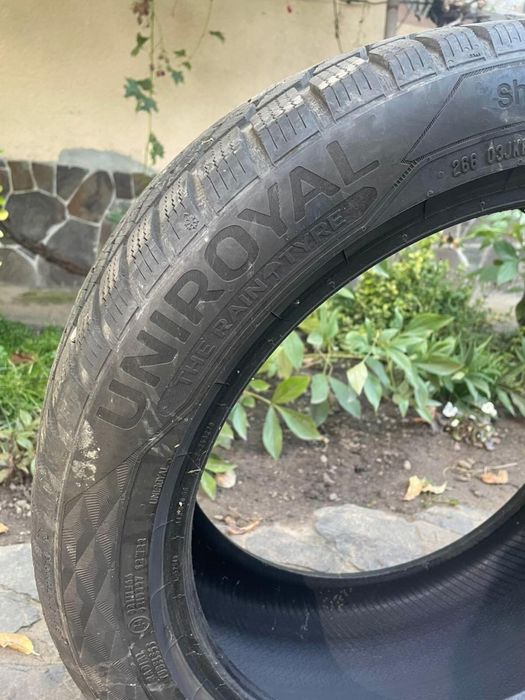 235/45/18 Uniroyal WinterExpert шини