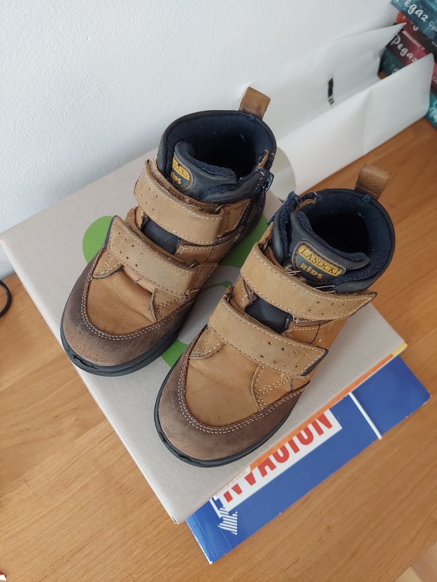 Buty chłopięce jesienne