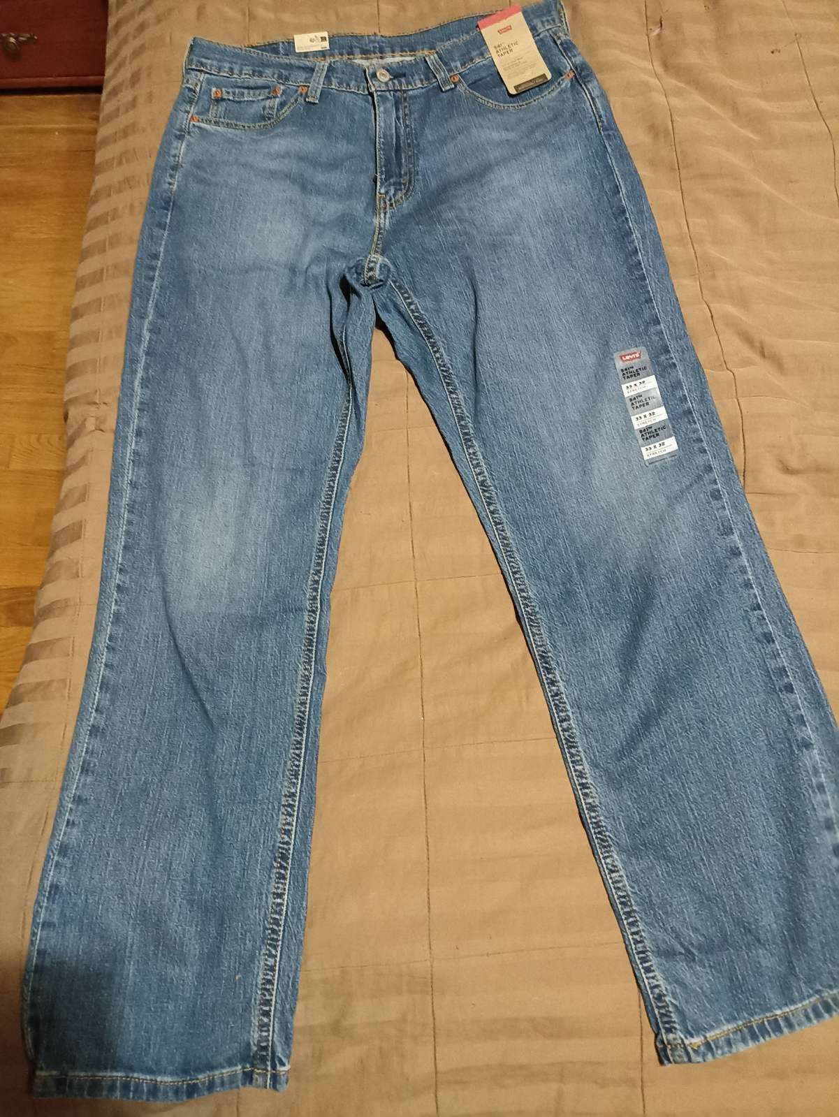 Джинси Levi's 541 Athletic taper 33x32