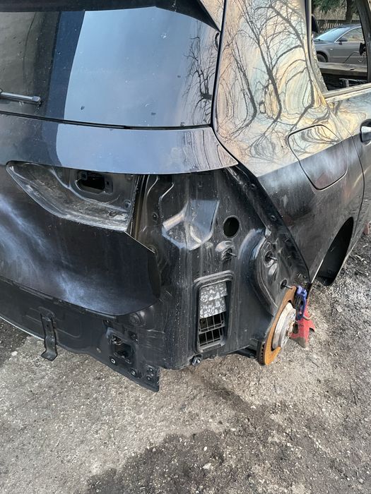 VW Golf VIII 8 HB 5d ćwiartka słupek dupa prawy lewy błotnik tył próg