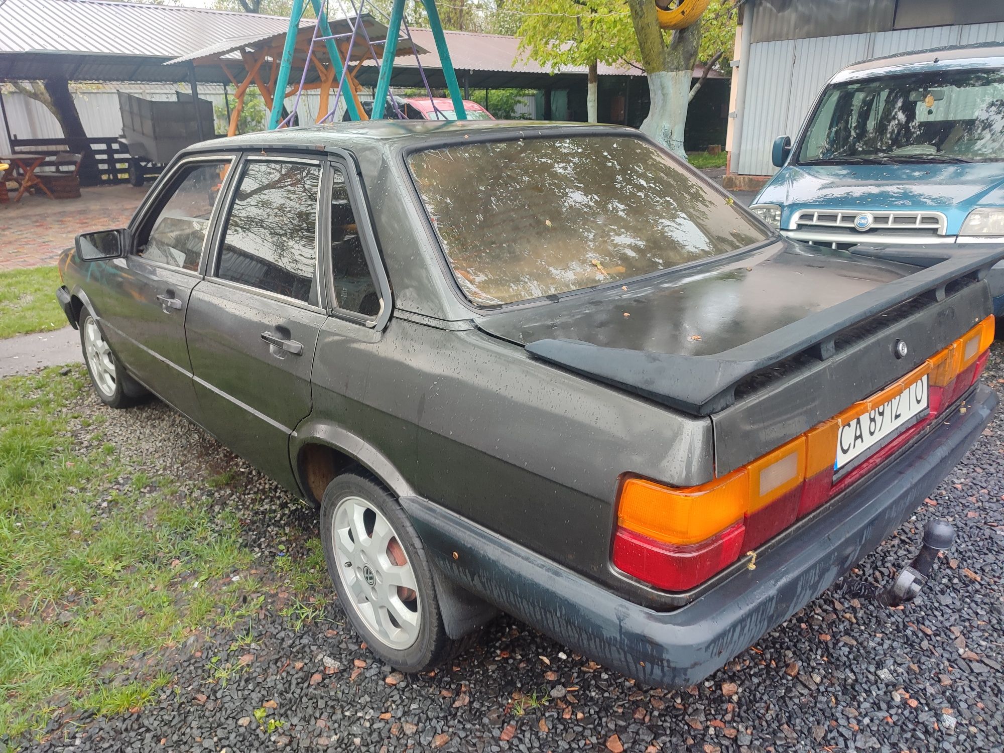 Audi 80 бензин карбюратор 1.8 1985