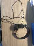 Sennheiser hd25 .