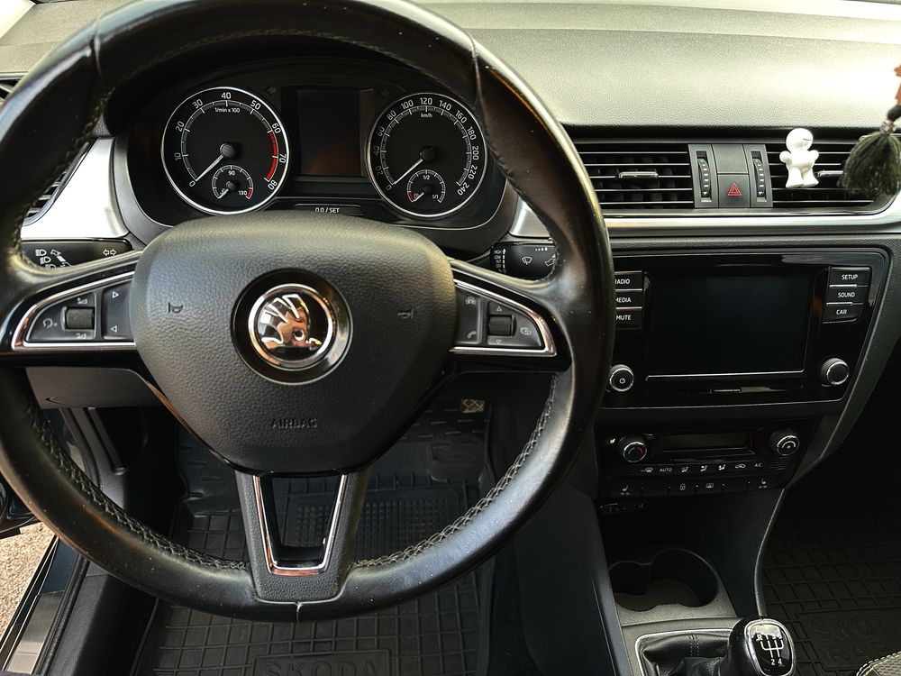 Skoda Rapid 1.6 мрі