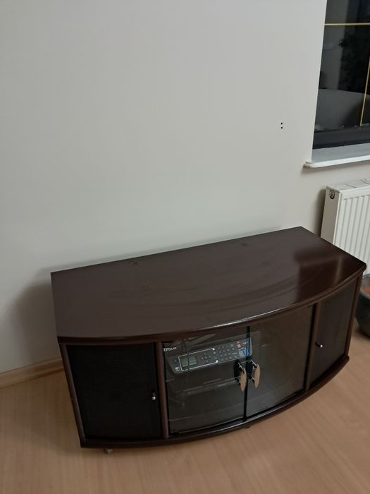 Stolik rtv  z półkami mobilny na kółkach