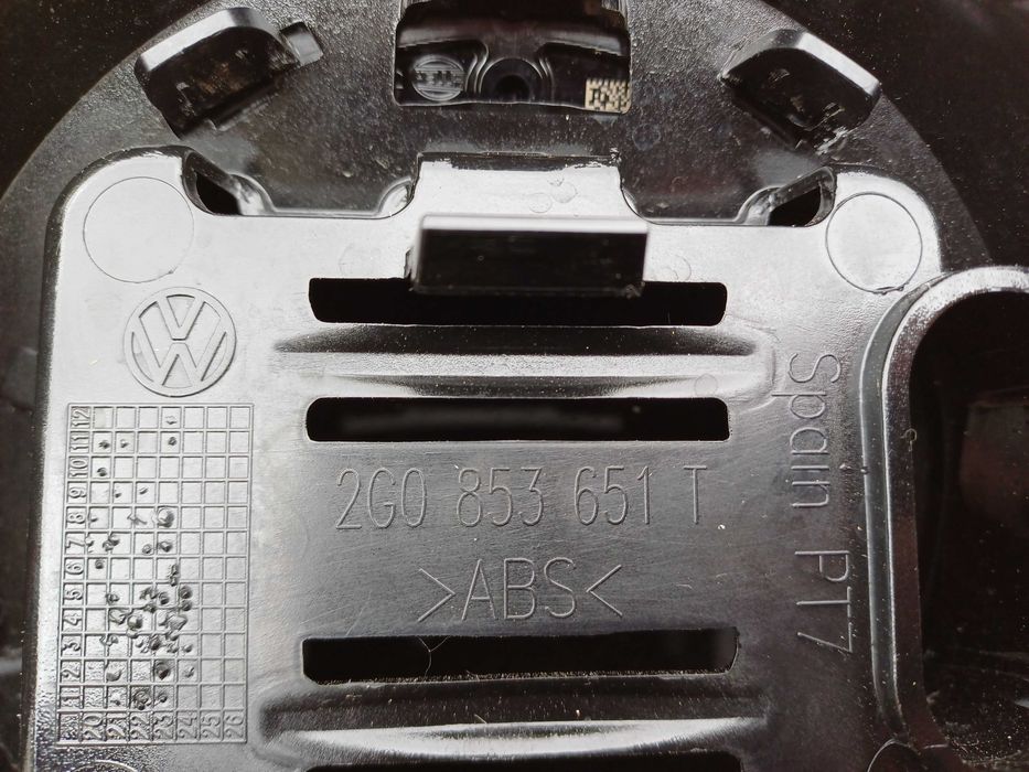 grill vw polo 6 VI gti lift led model 2g085.3651t rok od 2021
