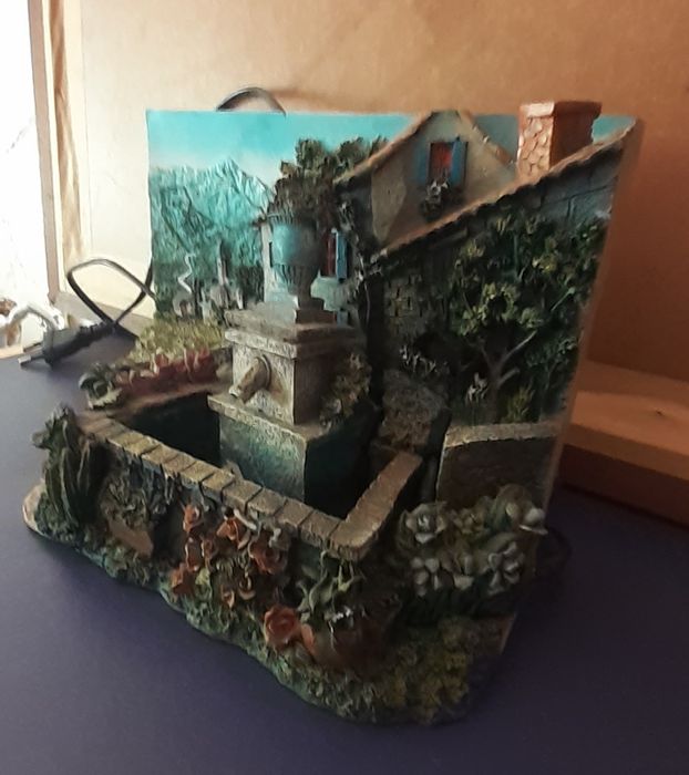 Fonte decorativa elétrica