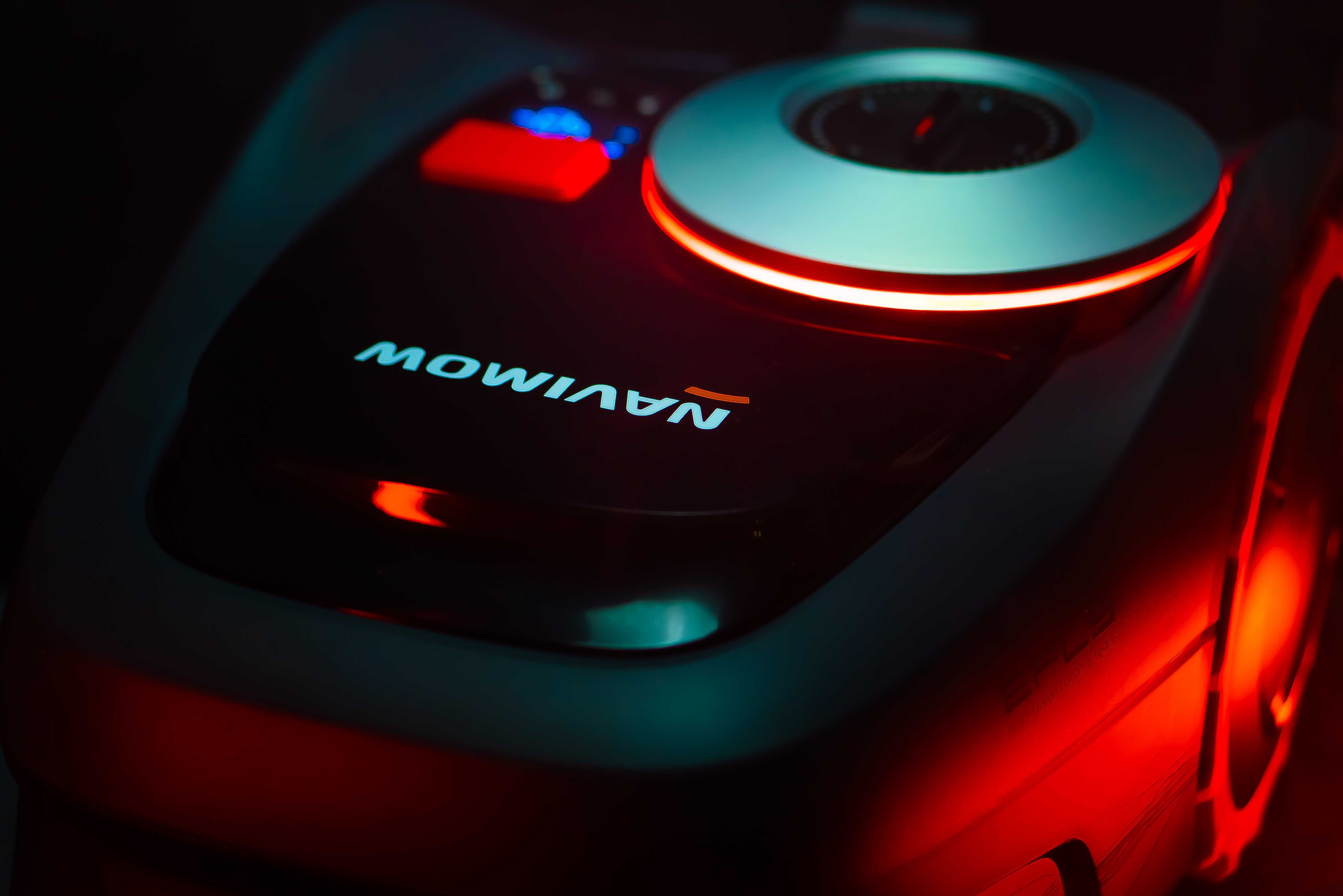 Nowoczesna kosiarka z GPS Segway Navimow i108E bez kabli Dealer Będzin