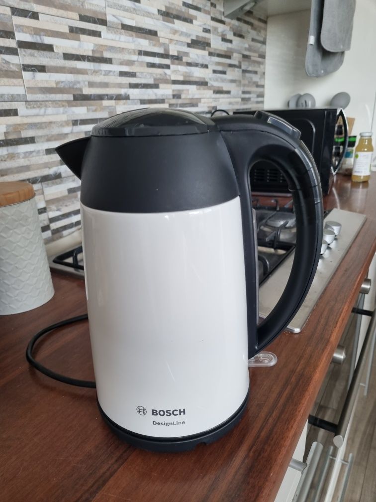 Czajnik Bosch DesignLine TWK3P421 1,7l 2400W