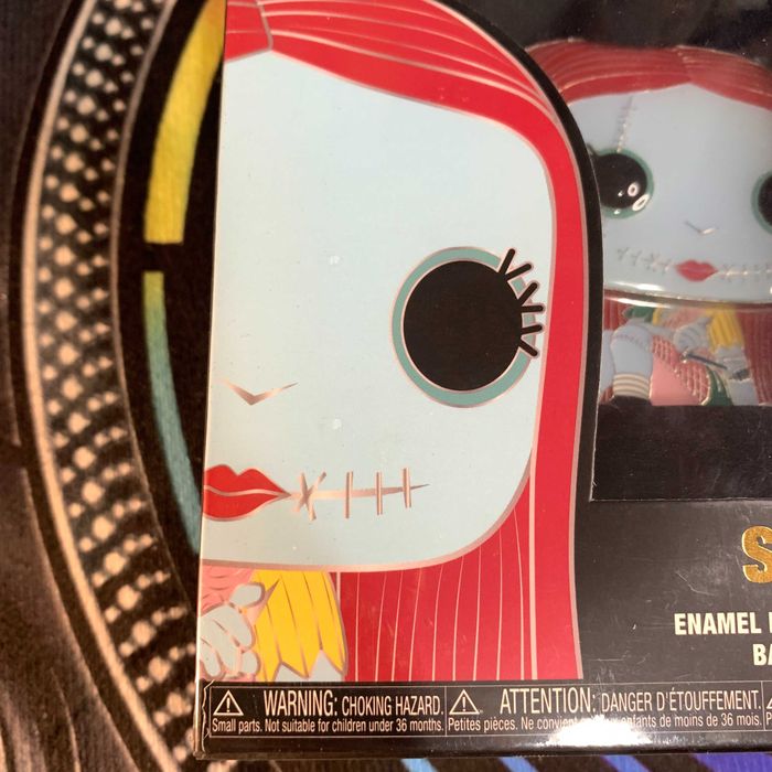[14] Funko Pop! 14 Pin Disney: NBC - Sally