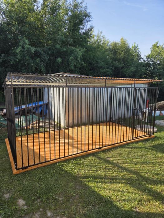 Kojec dla psa. Szybkie terminy realizacji.