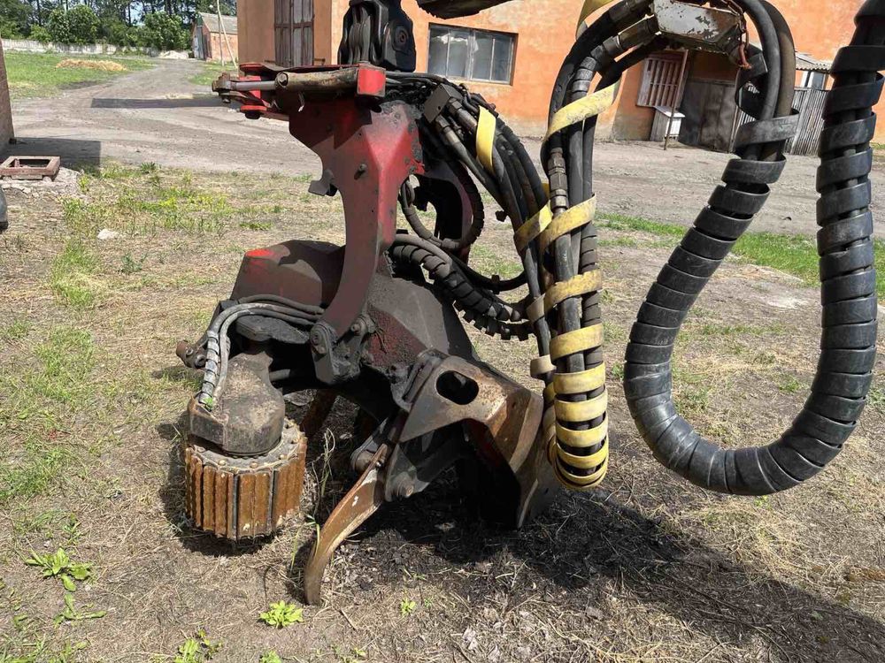Komatsu 901TX Харвестер