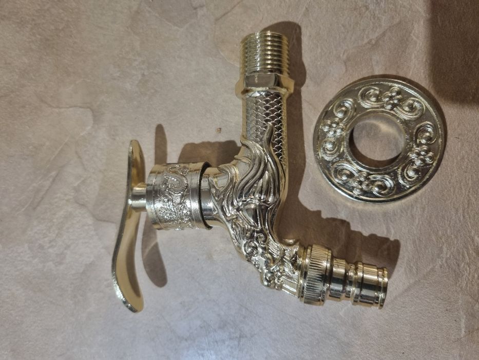 Кран  для  води .