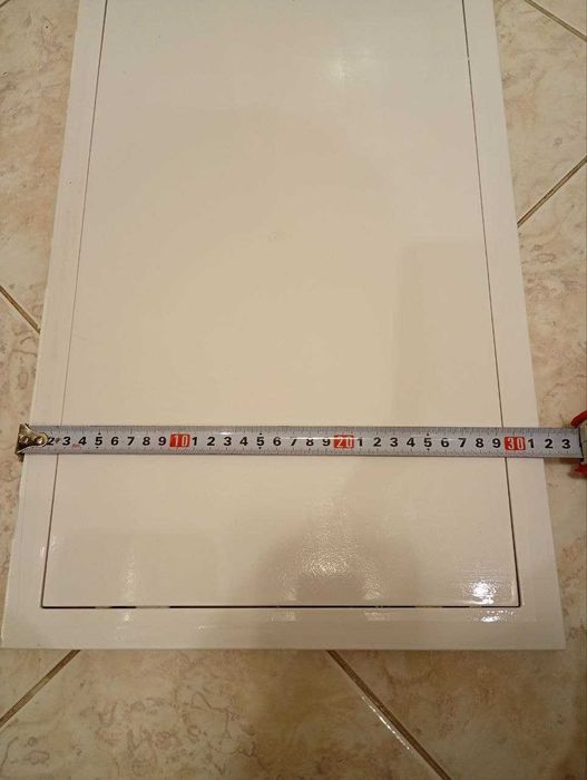 Великий оглядовий ревізійний люк 30 на 50 см ревізійні дверцята